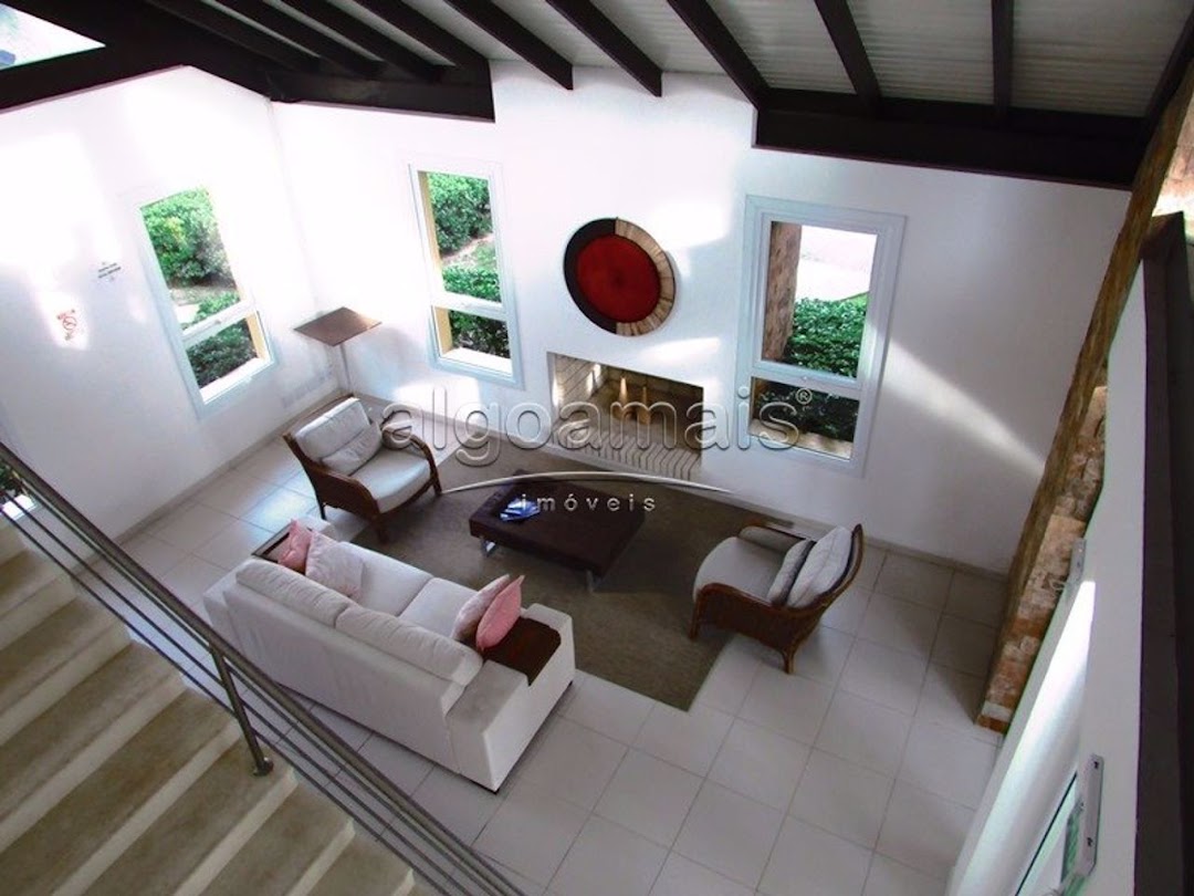 Condominio Acqualina Beach