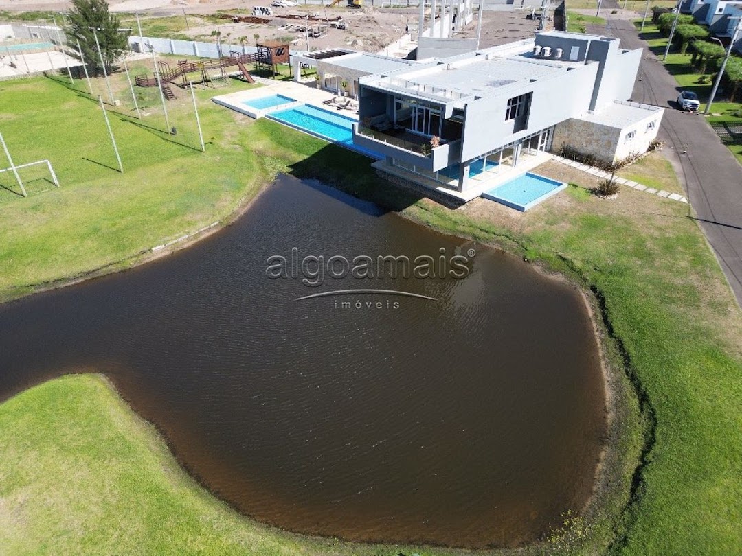 Condominio One Atlantida Houses