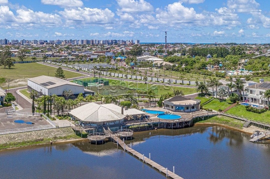 Condominio Velas da Marina