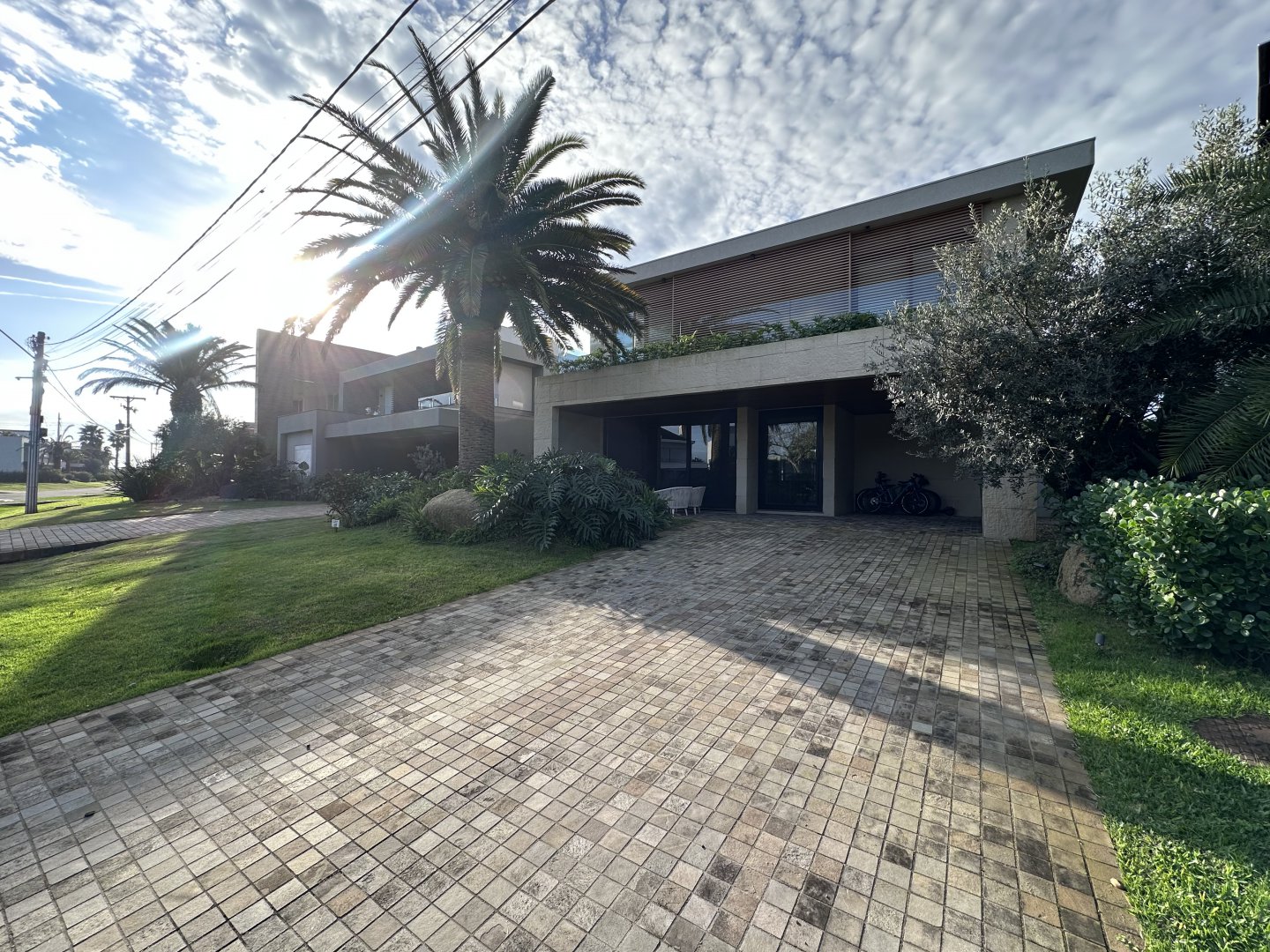Casa Mobiliada 450m2 no Condominio Enseada Lagos Xangri-La