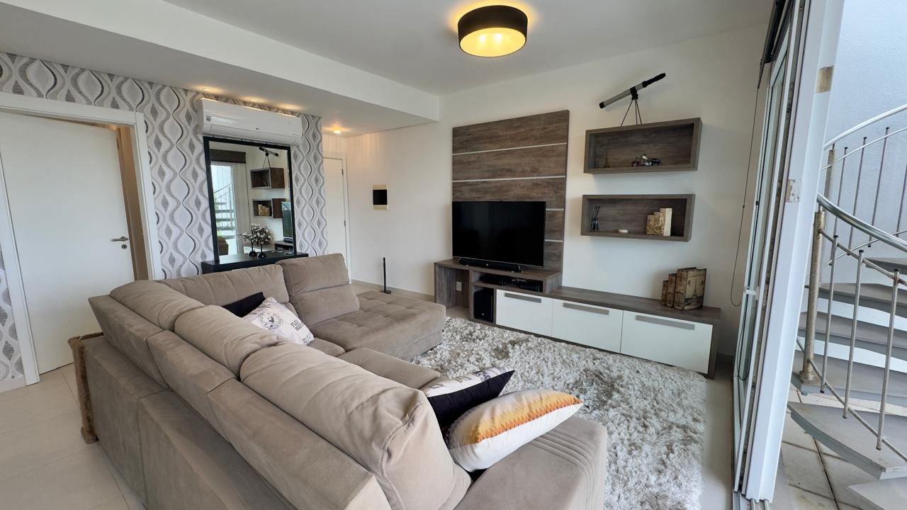 Cobertura de 132m2 Mobiliada a Venda no Condominio Rossi Atlantida em Xangri-La