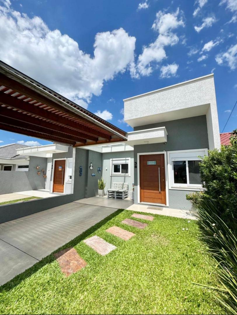 Casa Mobiliada com Piscina aquecida em Xangri-Lá, próxima do mar, Bairro Remanso - Venda