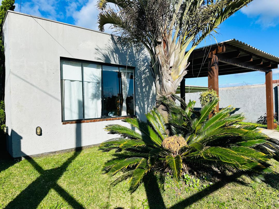 Casa mobiliada à venda em Xangri-Lá, Rainha do Mar - 110m²