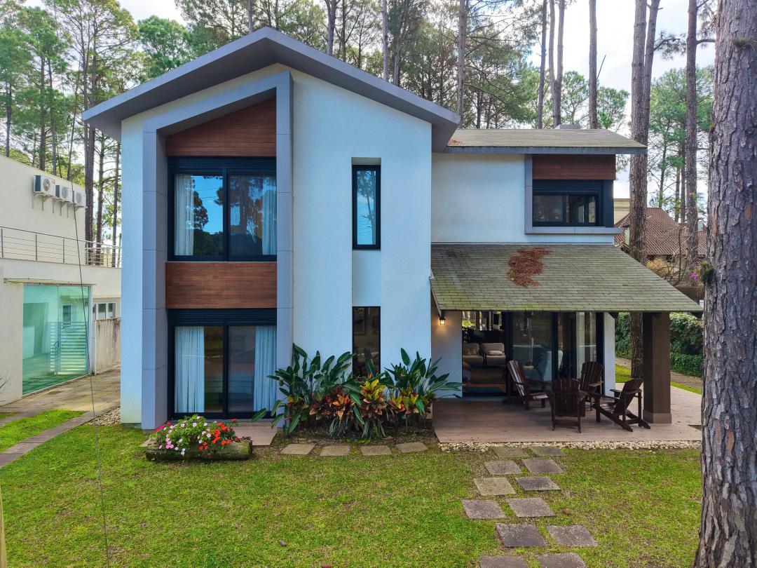 Casa em Condominio Mobiliada em Condominio Carmel, Xangri-Lá - Venda