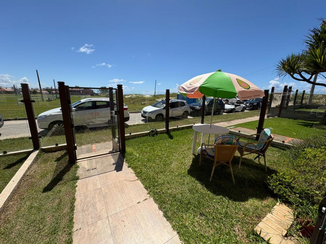 Sobrado mobiliado com vista para o mar em Xangri-Lá no Centro - Venda