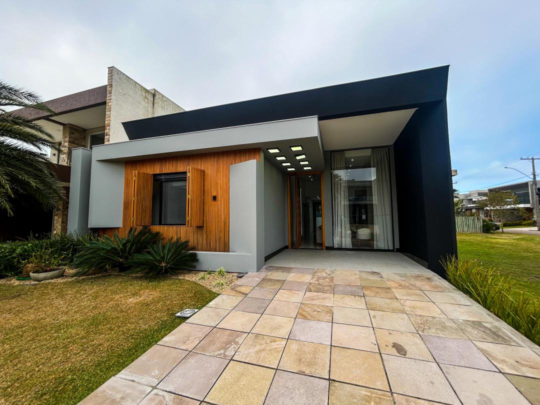 Casa em Condominio Mobiliada em Condominio Blue Xangri-La - Venda em Xangri-Lá
