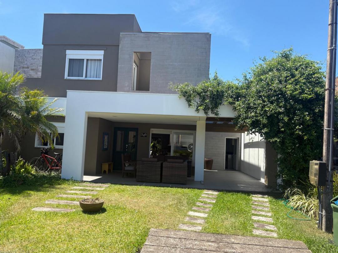 Casa em Condominio Mobiliada em Condominio Las Palmas Xangri-Lá - Venda