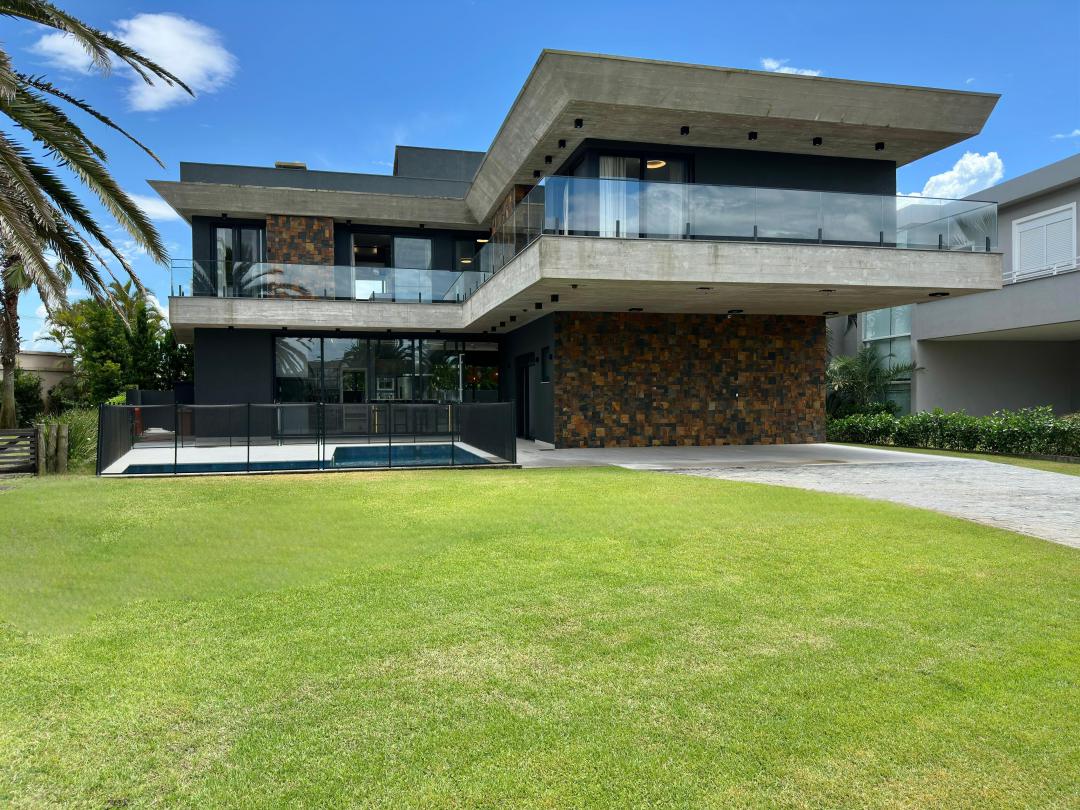 Casa em Condominio, 4 dormitórios em Condominio Playa Vista, Xangri-Lá