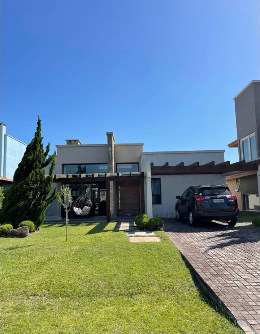 Casa em Condominio Mobiliada em Xangri-Lá - Condominio Ventura Club