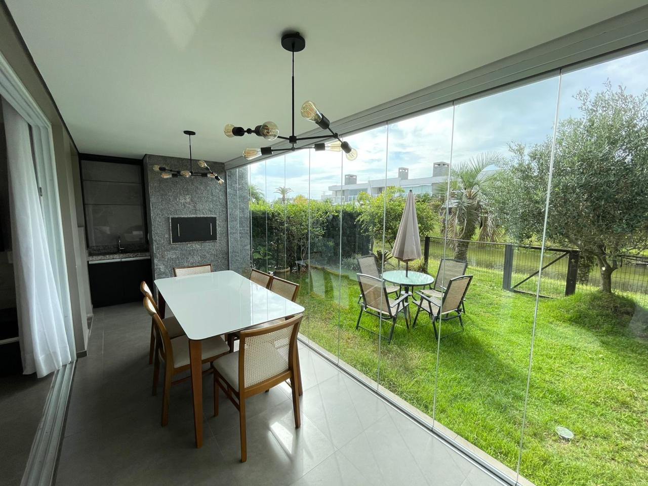 Casa Mobiliada à Venda no Condominio Rossi Atlântida em Xangri-Lá