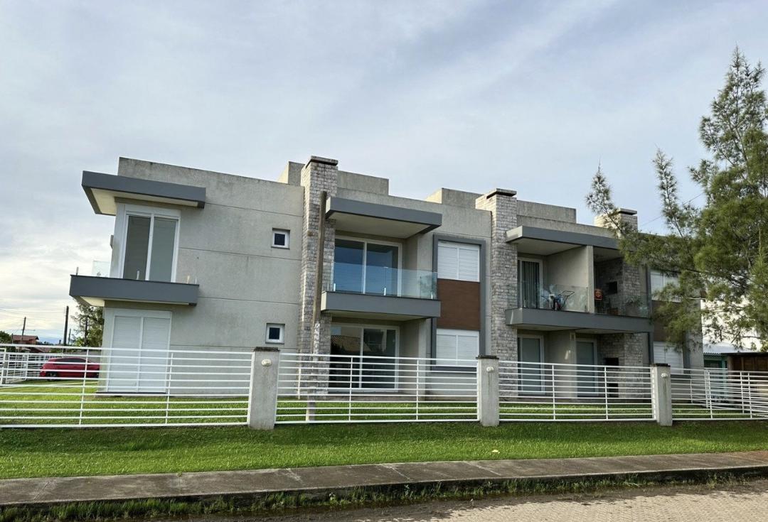 Apartamento à venda em Xangri-Lá, no bairro Remanso - Residencial Isabella