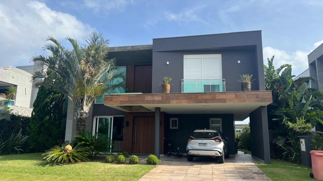 Casa em Condominio Mobiliada em Condominio Ventura Club Xangri-Lá, beira lago, frente norte - Venda