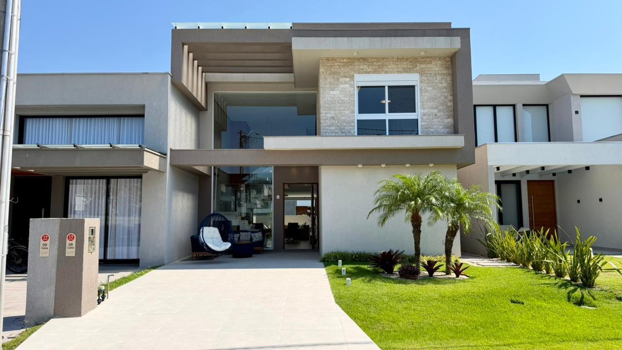 Casa 214m2 mobiliada a venda no Condominio Sunset em Xangri-La