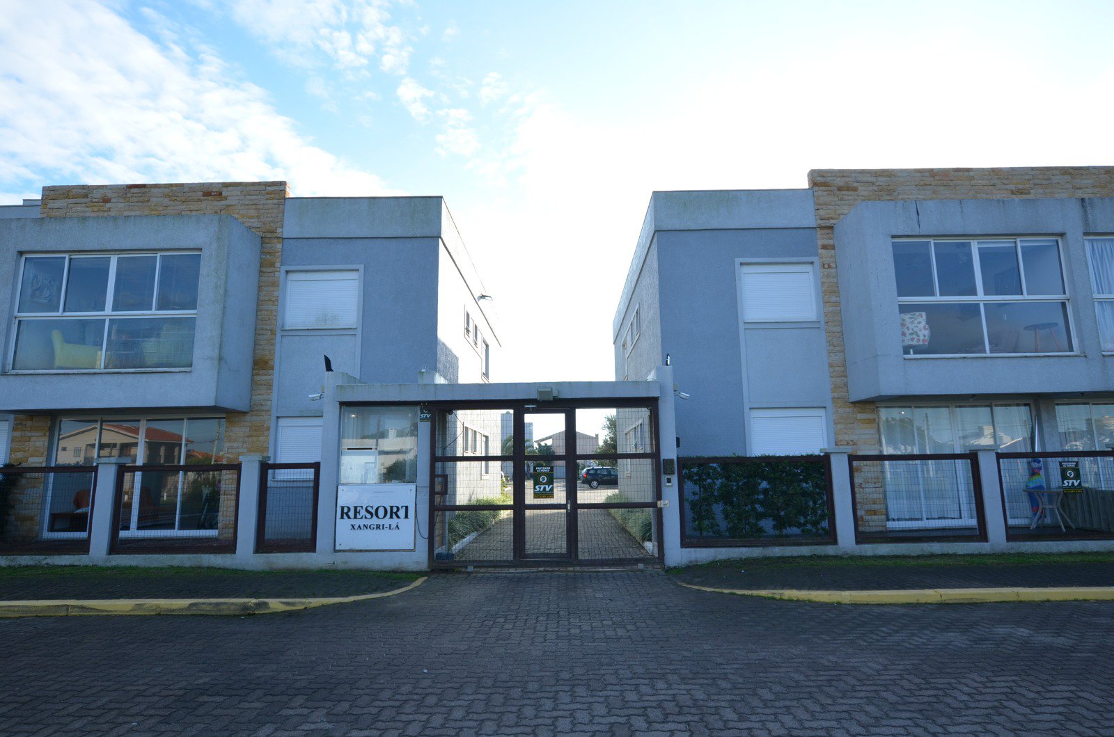 Apartamento Mobiliado 82m2 a Venda no Residencial Xangri-lá Resort Centro
