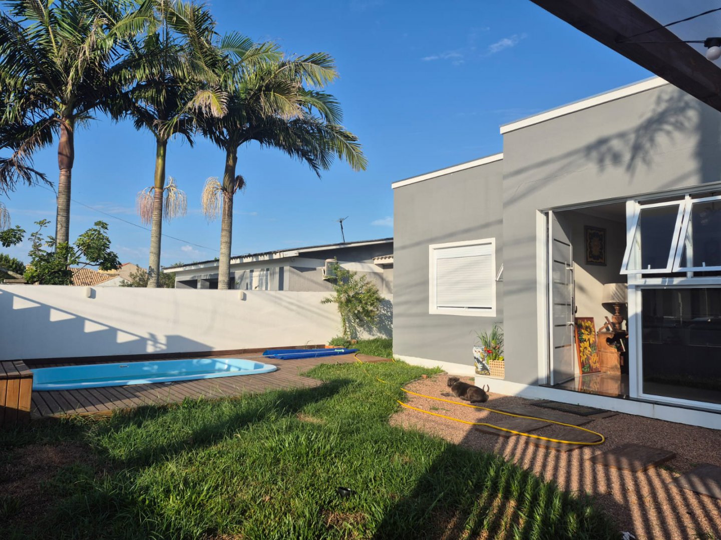 Casa 180m² à Venda em Xangri-Lá: Mobiliada, com Piscina e Churrasqueira