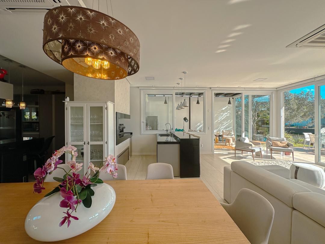 Casa em Condominio, 5 dormitórios em Condominio Malibu Beach Residence, Xangri-Lá