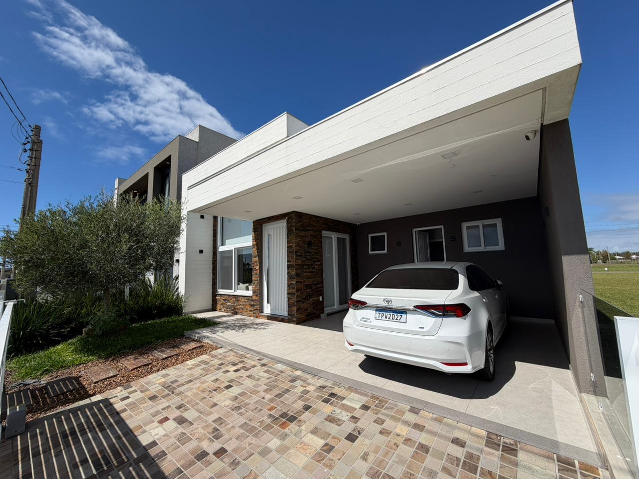 Casa 160m2 mobiliada a venda no Loteamento Santorini em Xangri-Lá