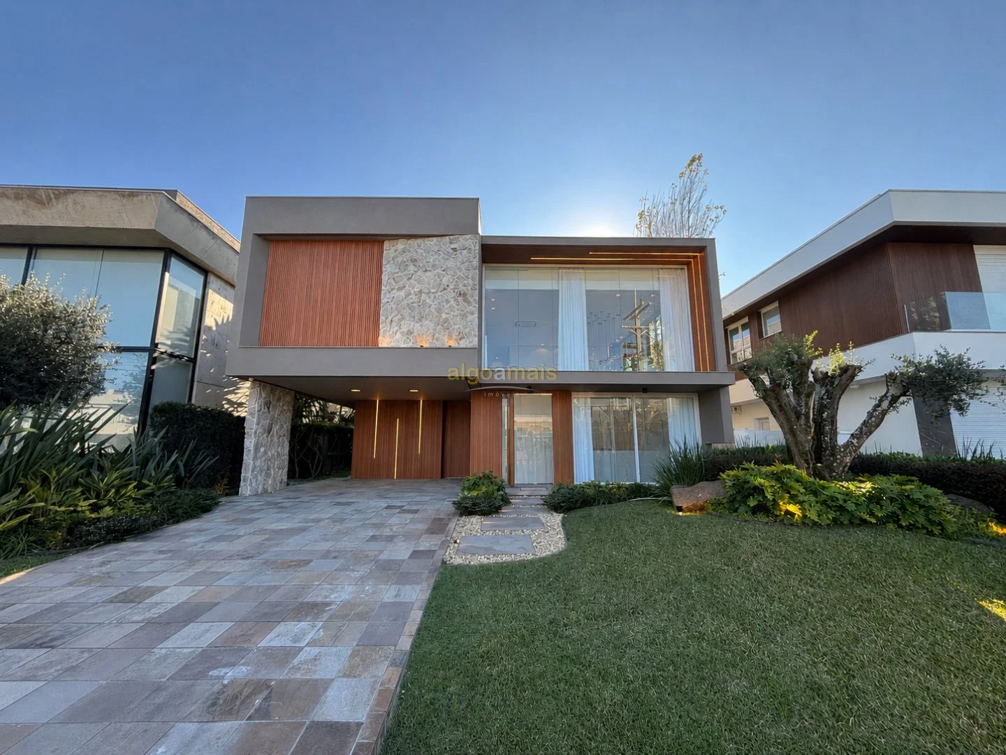 Casa em Condominio, 5 dormitórios em Condominio Enseada Lagos de Xangri-La, Xangri-Lá