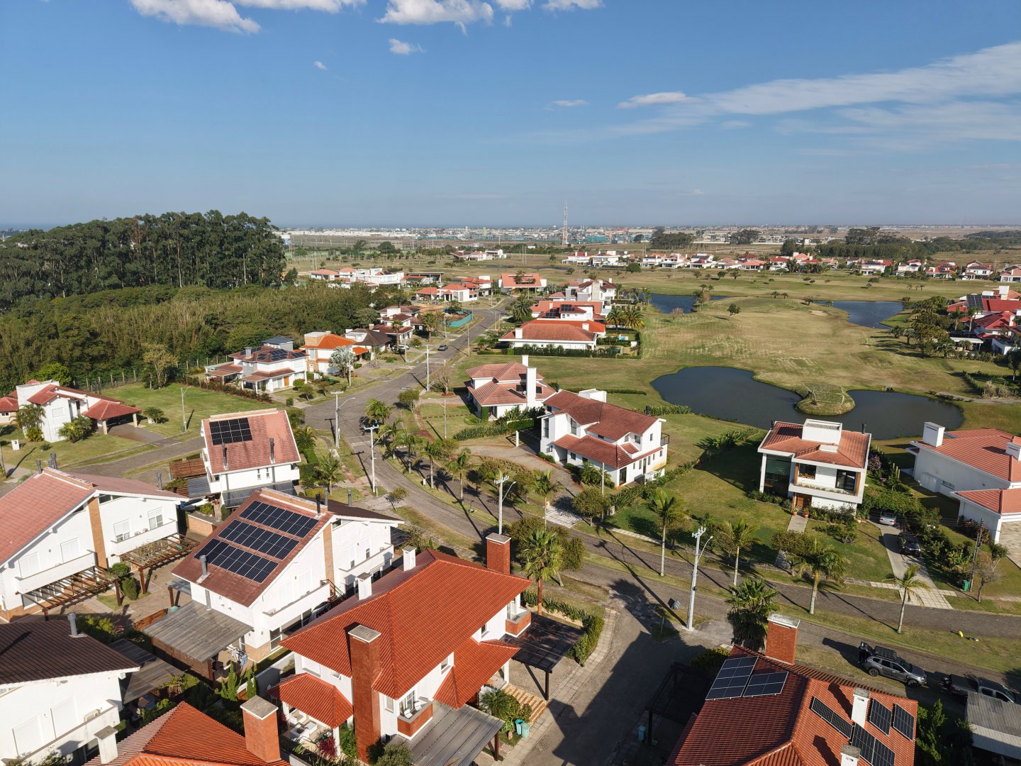 Casa Mobiliada 147m2 no Condominio Green Village Xangri-La