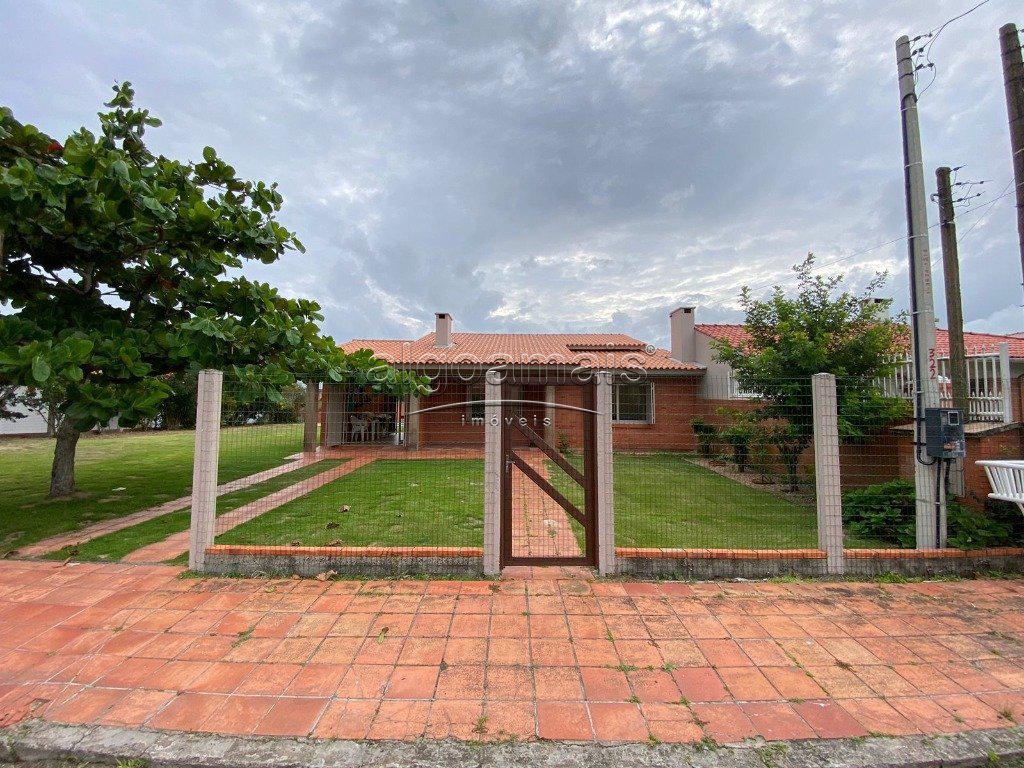 Casa Mobiliada à venda em Xangri-Lá, Arpoador, 2 terrenos, próximo do mar - 139.58m²