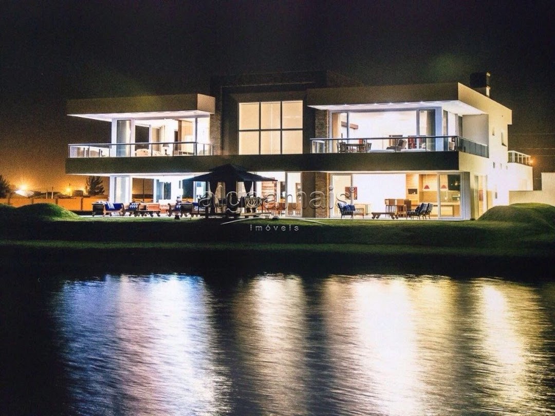 Casa em Condominio, 2 dormitórios em Condominio Riviera Xangri-La, Xangri-Lá