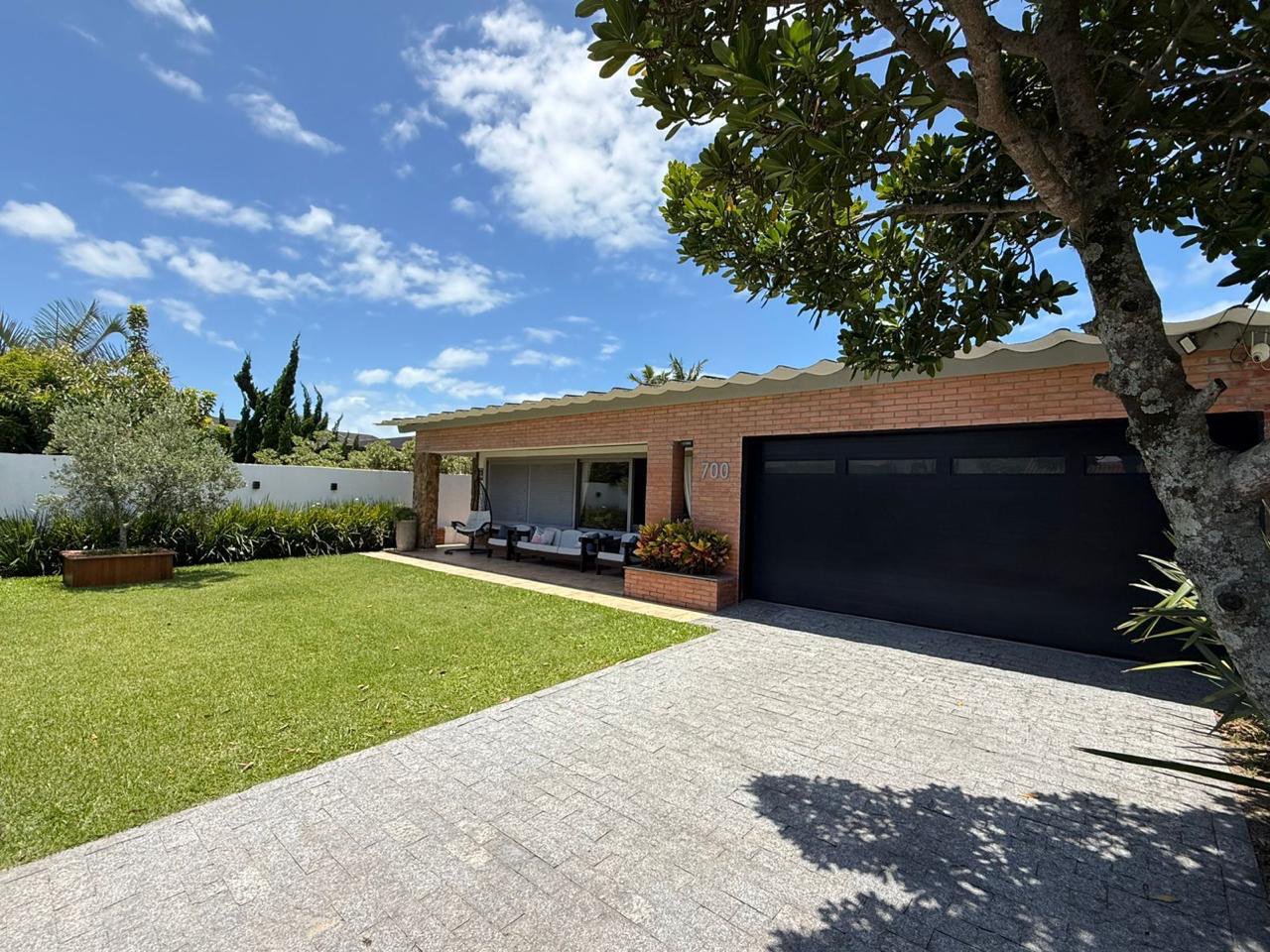 Casa Mobiliada com Piscina aquecida em Atlântida Xangri-Lá 175m²