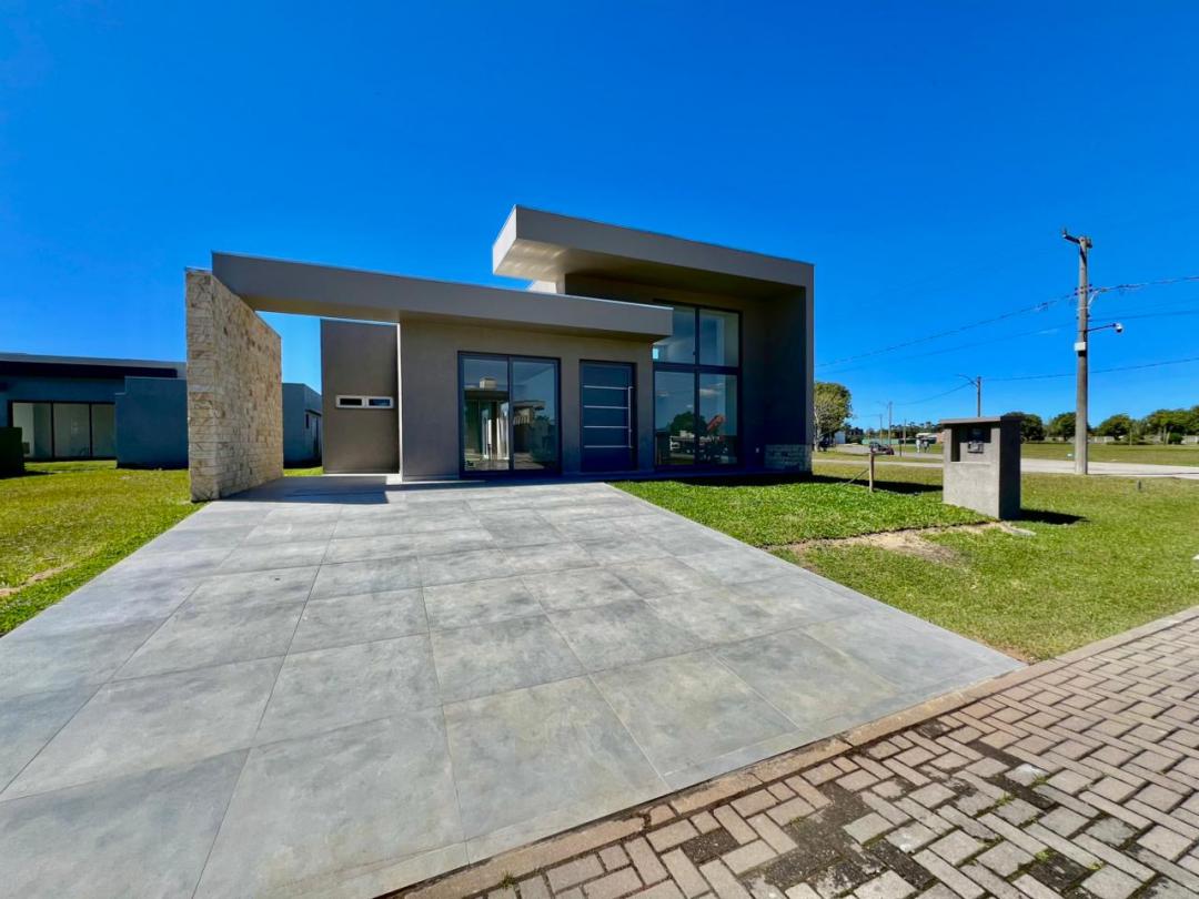 Casa em Condominio à venda em Capão da Canoa - Condominio Terrasul - Pronto para morar
