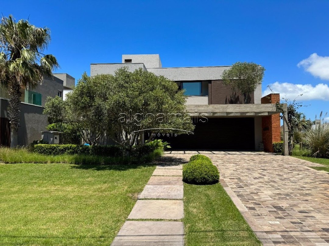 Casa em Condominio, 5 dormitórios em Condominio Ventura Club, Xangri-Lá
