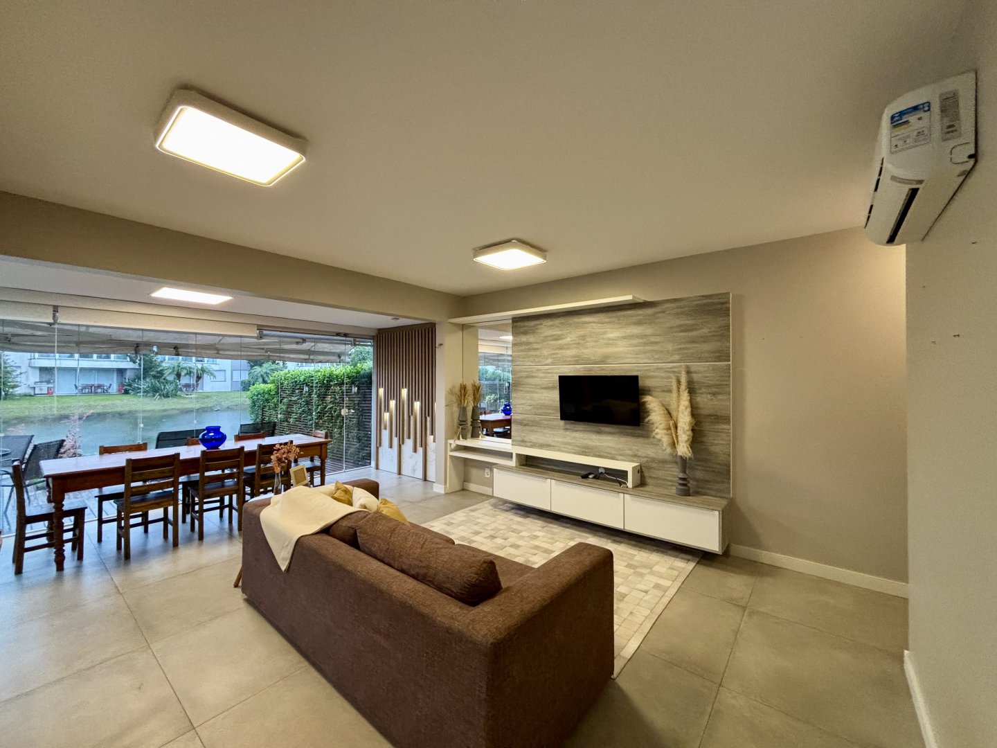 Casa Mobiliada no Condominio Rossi Atlantida em Xangri-La
