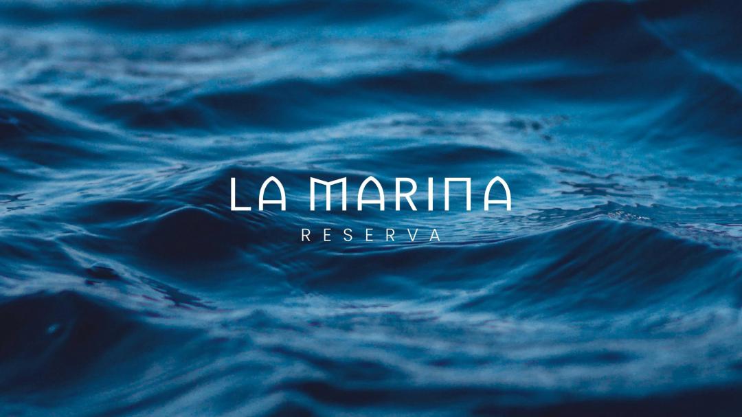 Condominio La Marina Reserva as margens da lagos das Malvas