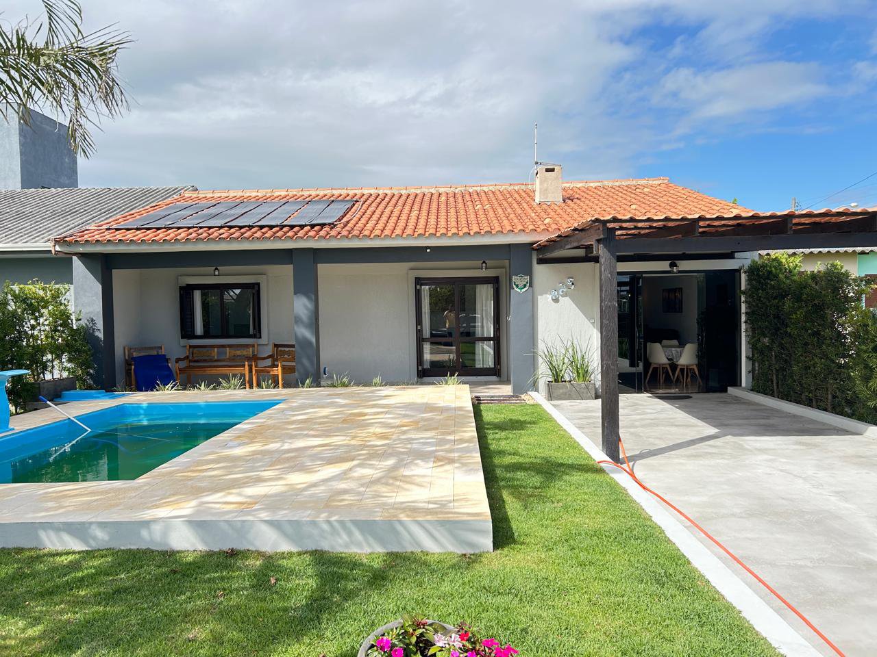 Casa 122m2 a venda em Rainha do Mar Xangri-La mobiliada com piscina aquecida