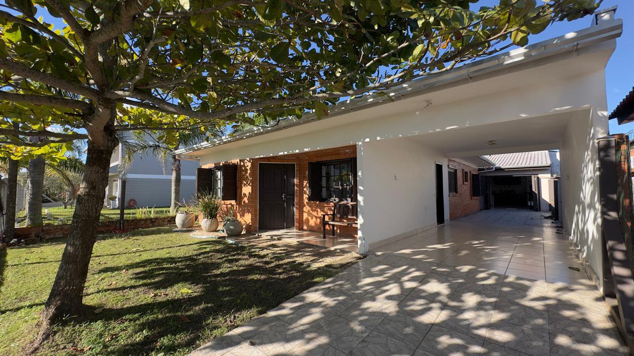 Casa Mobiliada à Venda em Noiva Do Mar, Xangri-Lá, próxima do mar