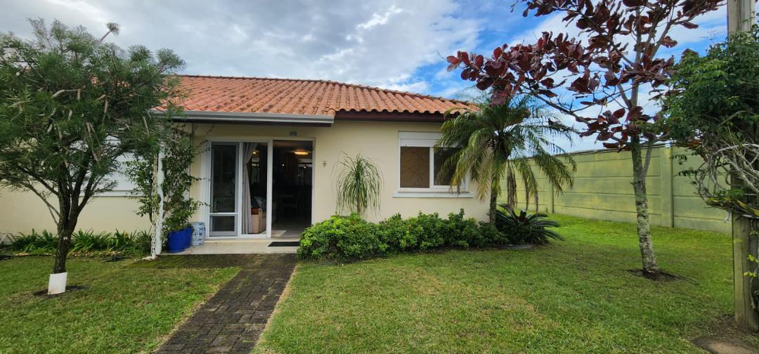 Casa em Condominio à venda em Xangri-Lá - Condominio Casa Hermosa - Mobiliado