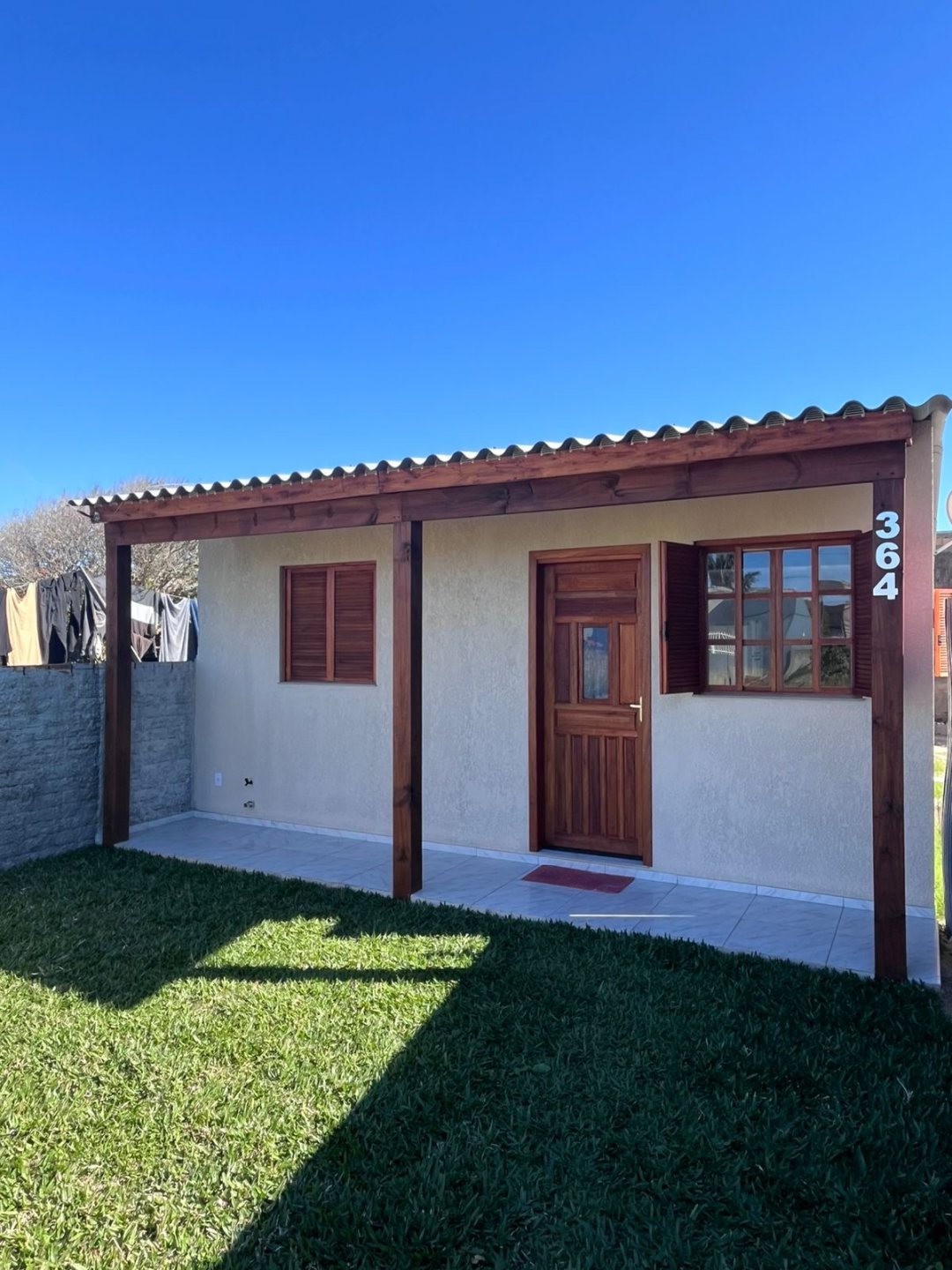 Casa Mobiliada à Venda no Bairro Maristela em Xangri-Lá