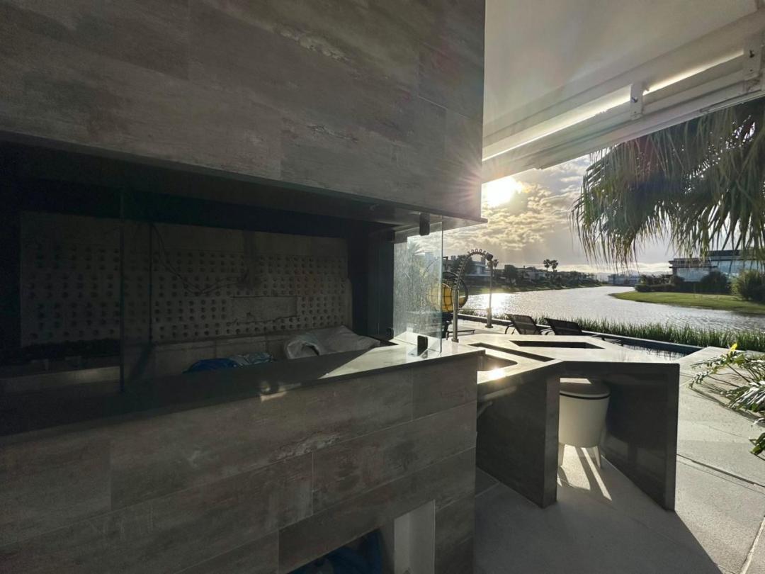 Casa em Condominio Mobiliada em Condominio Enseada Lagos Xangri-Lá - Venda