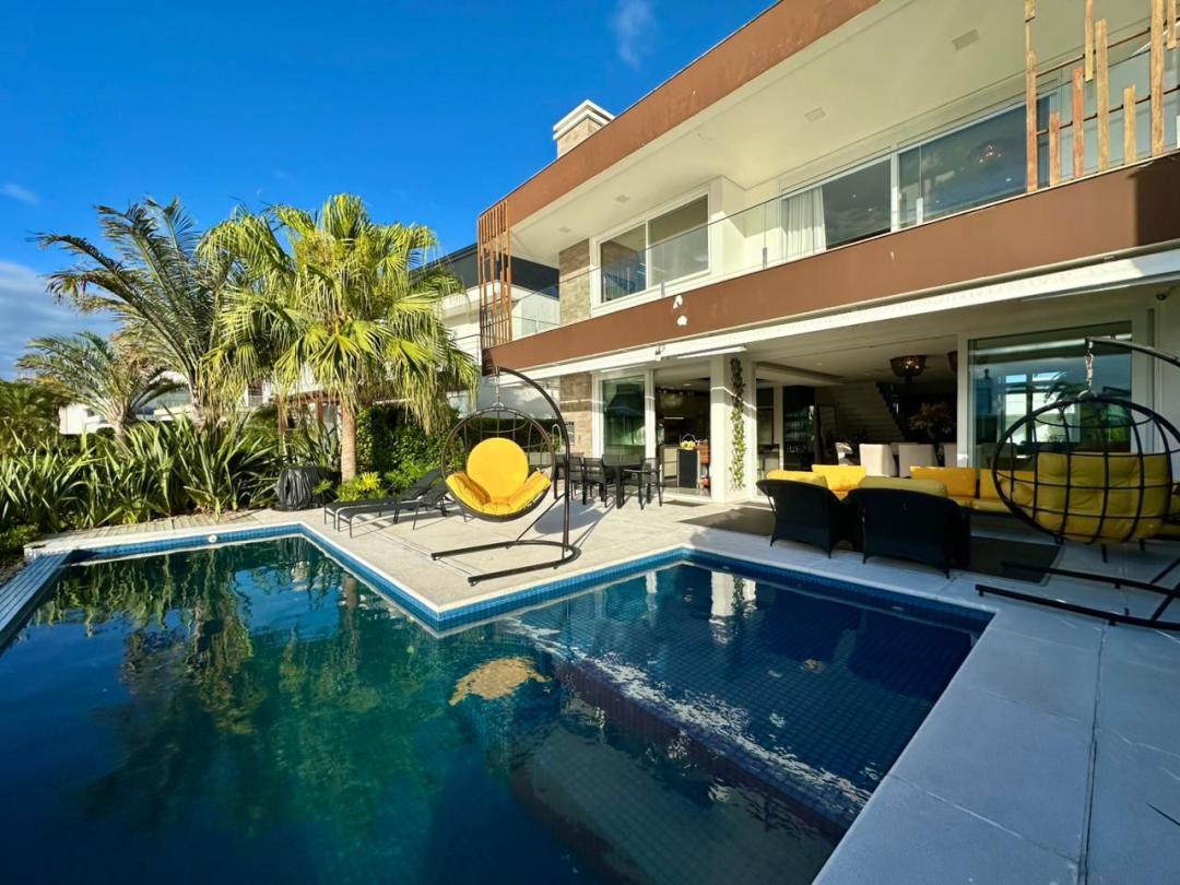 Casa em Condominio Mobiliada em Condominio Enseada Lagos Xangri-Lá - Venda