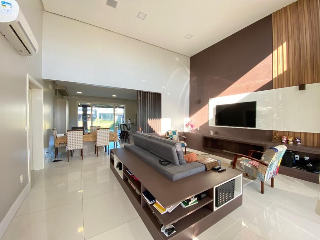 Casa em Condominio, 3 dormitórios em Condominio Riviera Xangri-La, Xangri-Lá