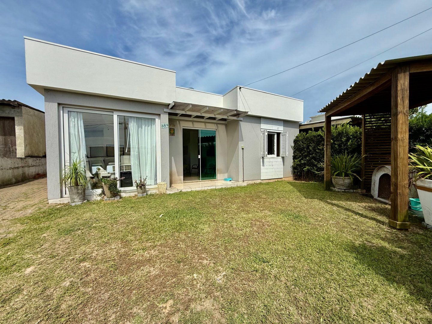 Casa Mobiliada à venda em Xangri-Lá, Noiva do Mar - 68.08m²