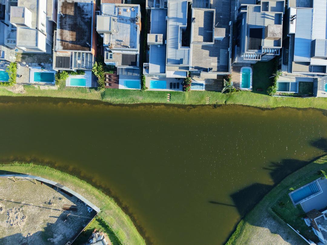 Casa em Condominio, 4 dormitórios em Condominio Riviera Xangri-La, Xangri-Lá