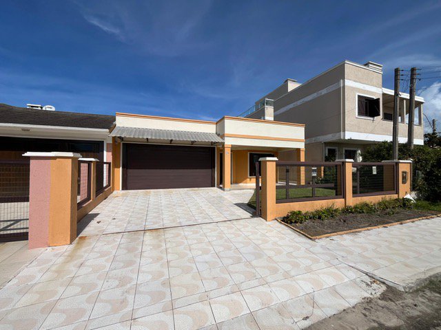 Casa 170m2 a venda em Rainha do Mar Xangri-La mobiliada, próxima do mar — Rainha Do Mar — Xangri-Lá