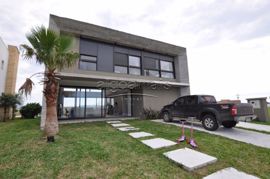 Casa em Condominio, 4 dormitórios em Condominio Celebration, Xangri-Lá