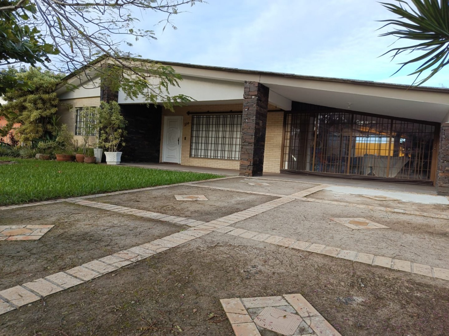 Casa com Piscina à Venda em Atlântida, Xangri-Lá, próxima do mar