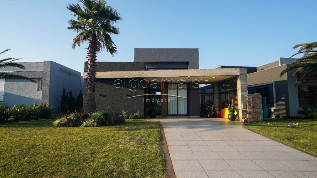 Casa em Condominio, 4 dormitórios em Condominio Riviera Xangri-La, Xangri-Lá