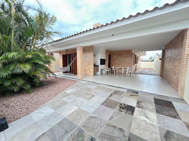 Casa 127m2 Mobiliada à Venda em Rainha do Mar Xangri-Lá, próxima do mar