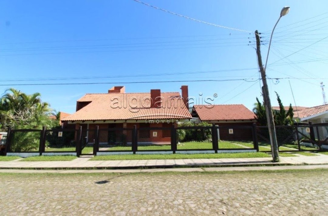 Sobrado, 4 dormitórios - Centro, Xangri-Lá