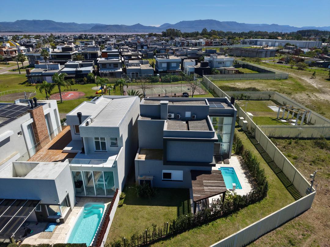 Casa em Condominio, 4 dormitórios em Condominio Capao Ilhas Resort, Capão da Canoa