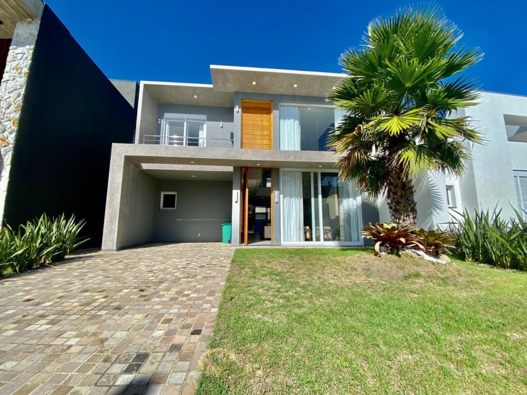 Casa em Condominio Mobiliada em Condominio Blue Xangri-La - Venda em Xangri-Lá