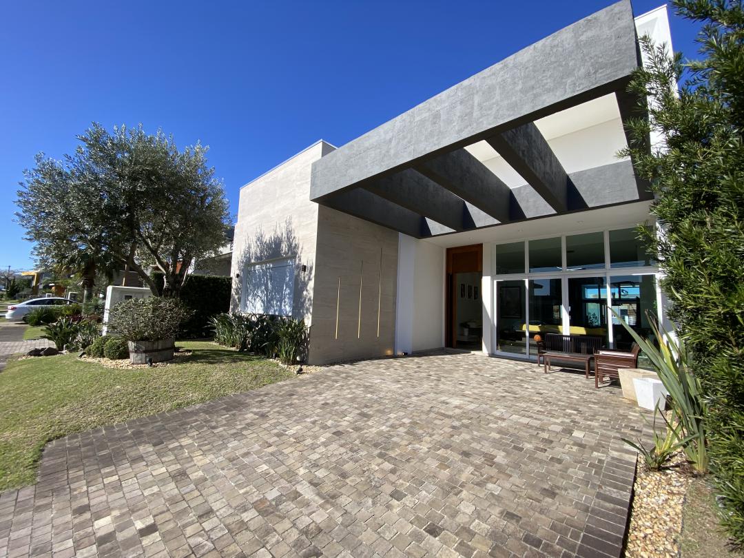 Casa em Condominio Mobiliada em Capão da Canoa - Condominio Capao Ilhas Resort - Venda