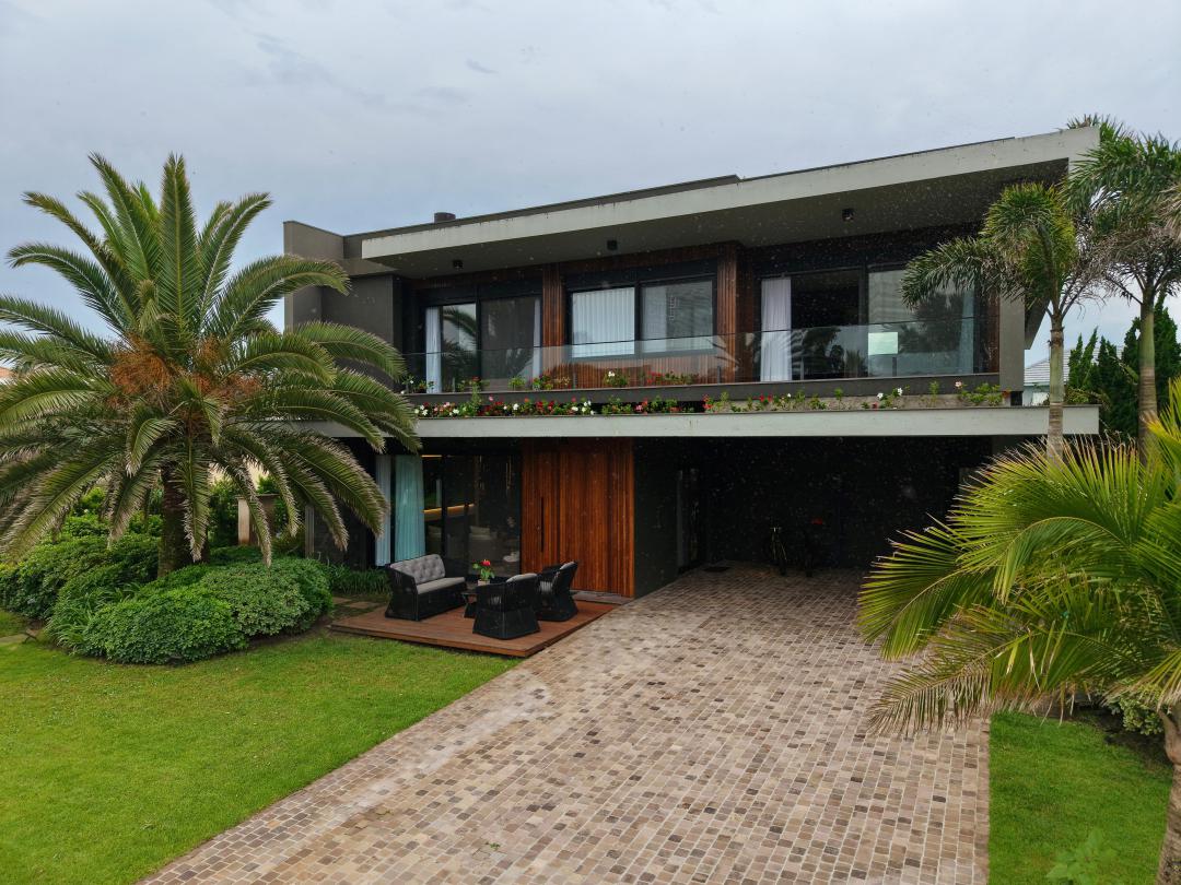 Casa em Condominio, 5 dormitórios em Condominio Playa Vista, Xangri-Lá
