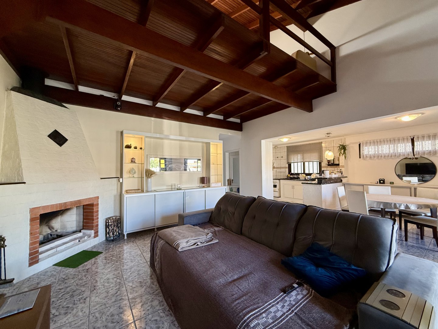 Casa Mobiliada 189m2 à Venda no Centro de Xangri-Lá